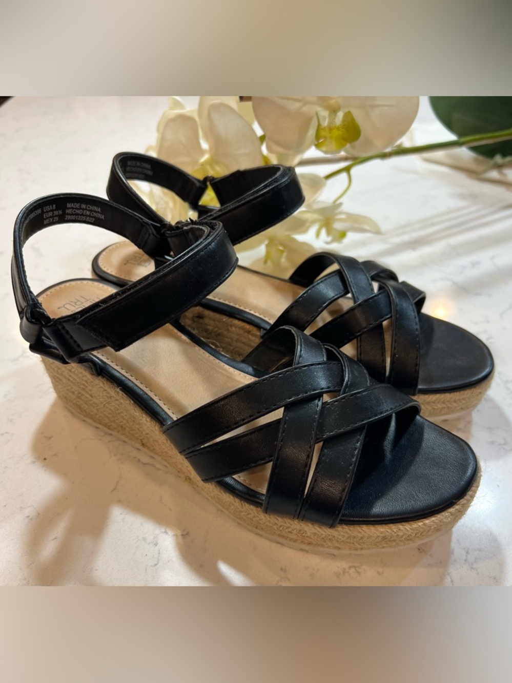Time And Tru Black Memory Foam Wedge Heel Strappy Sandals Size 8